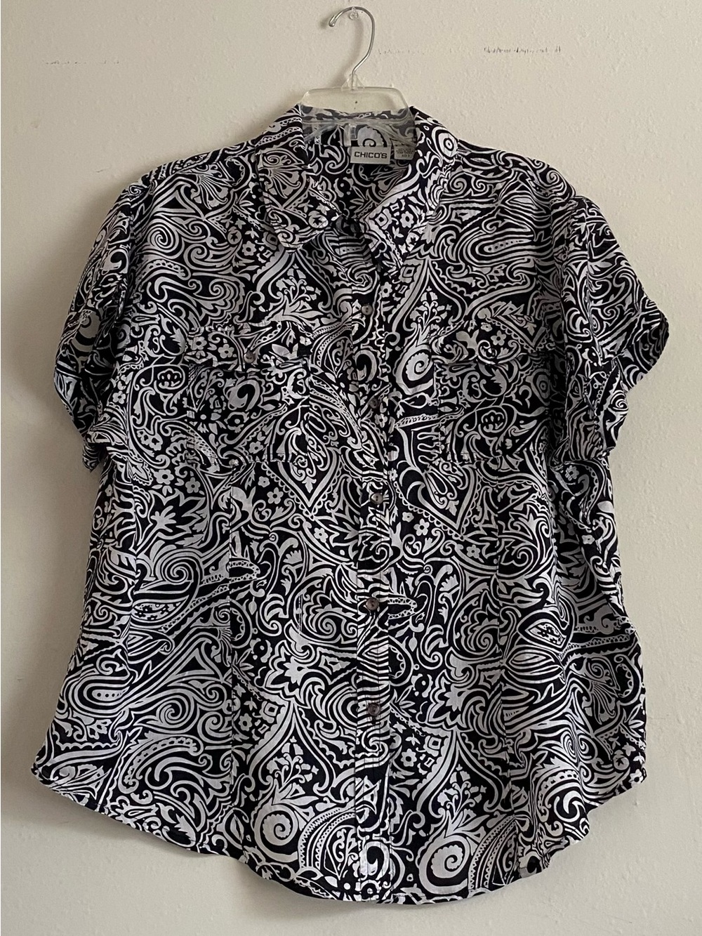 Chico's Black & White Paisley-Print Button Front Shirt